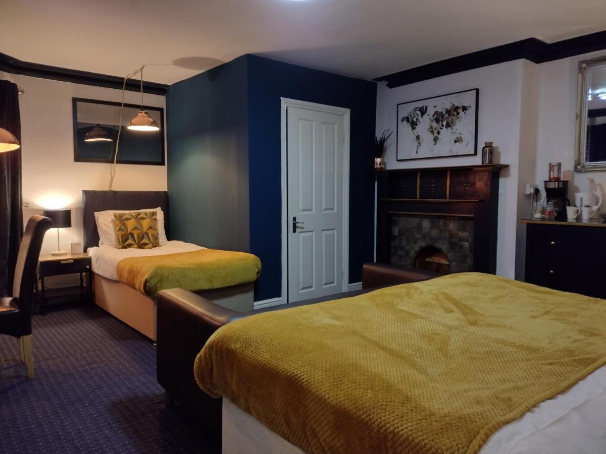 The Crown Inn كينشام المظهر الخارجي الصورة